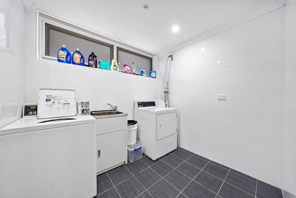Holiday home Cozy Located In Crows Nest *