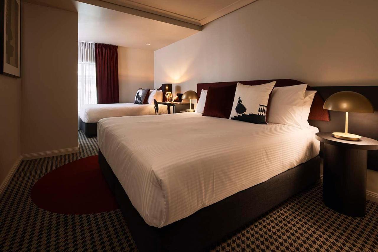 Hotel The Capitol Sydney