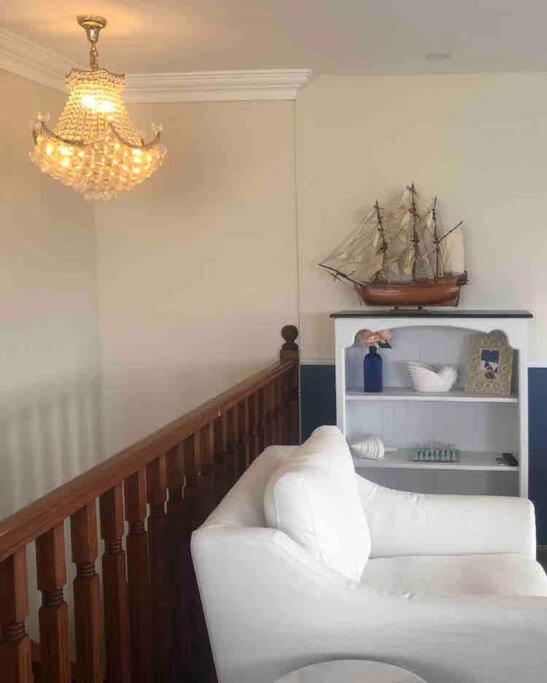 Amazing Views - 3 Bed Malabar