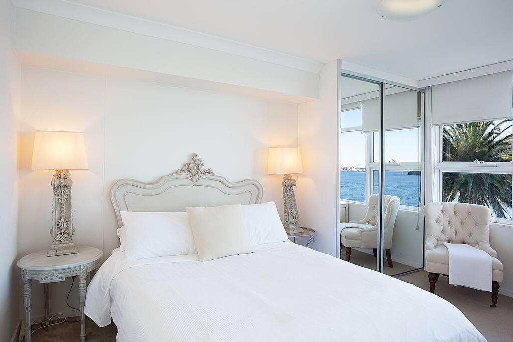 Apartment 360 Waterfront Near Taronga Zoo With Bbq, Pool & Parking *