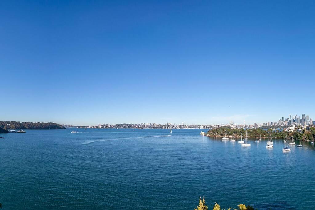 Apartment 360 Waterfront Near Taronga Zoo With Bbq, Pool & Parking