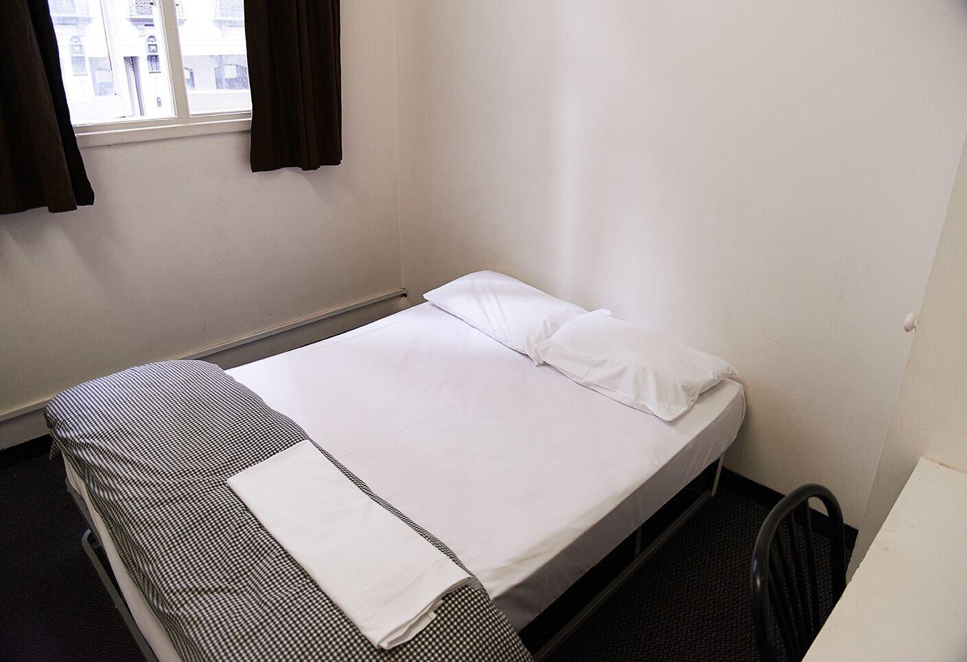 Maze Backpackers - Hostel