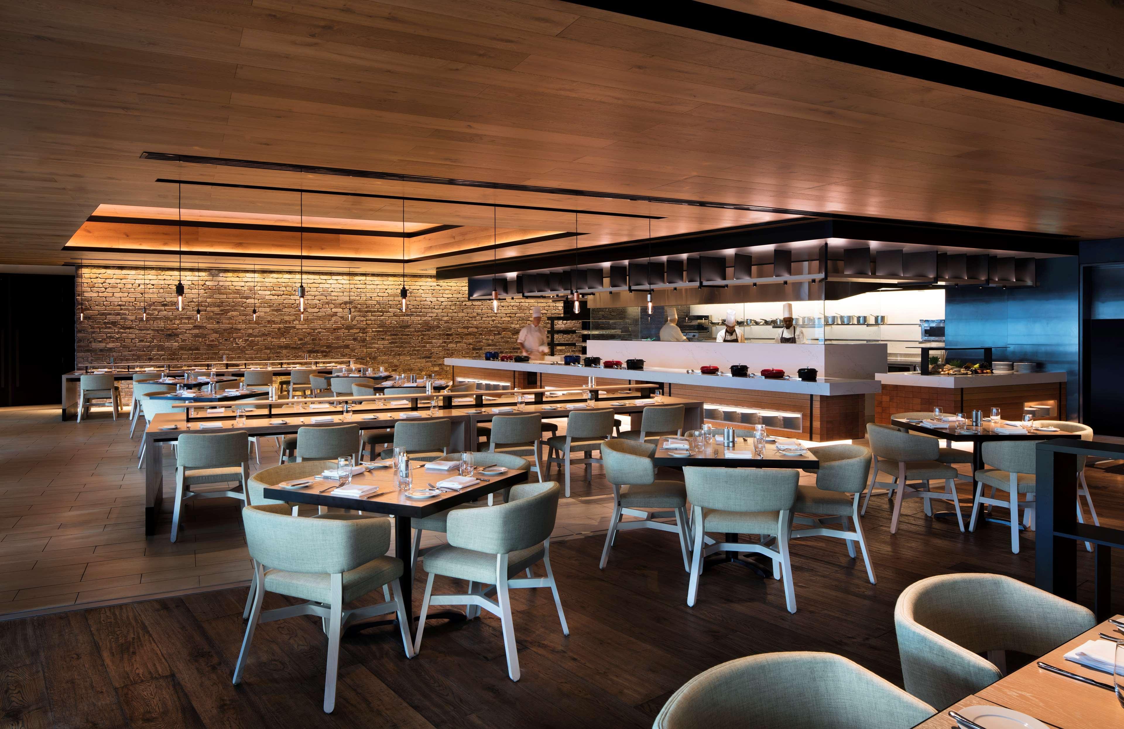 Hyatt Regency 5* Sydney