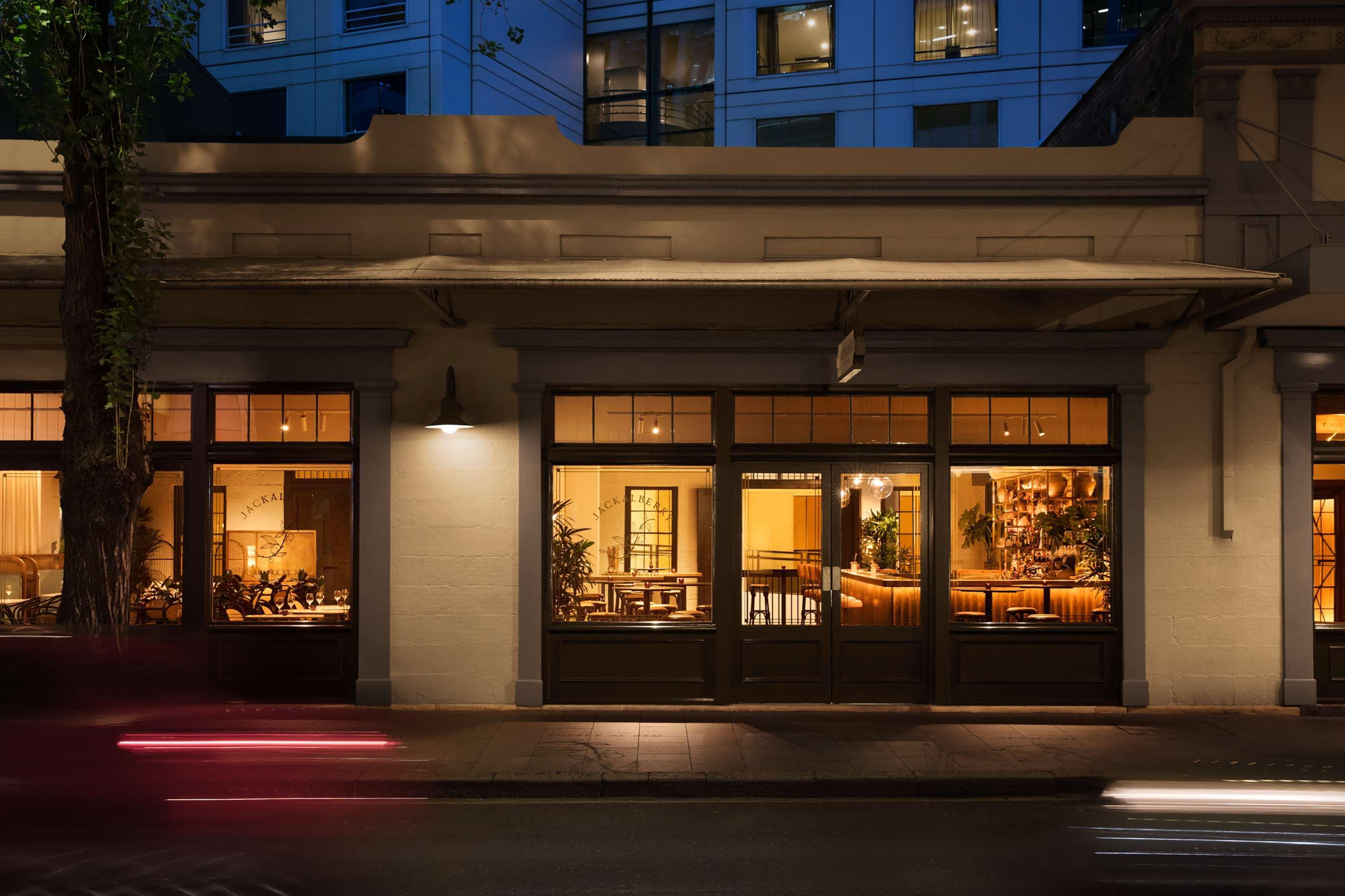 Hyatt Regency 5* Sydney