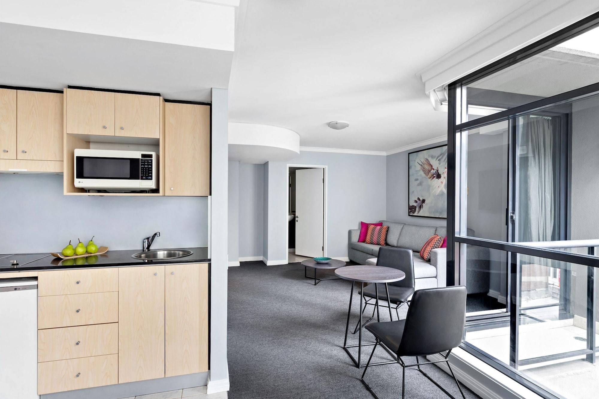 Mantra Aparthotel