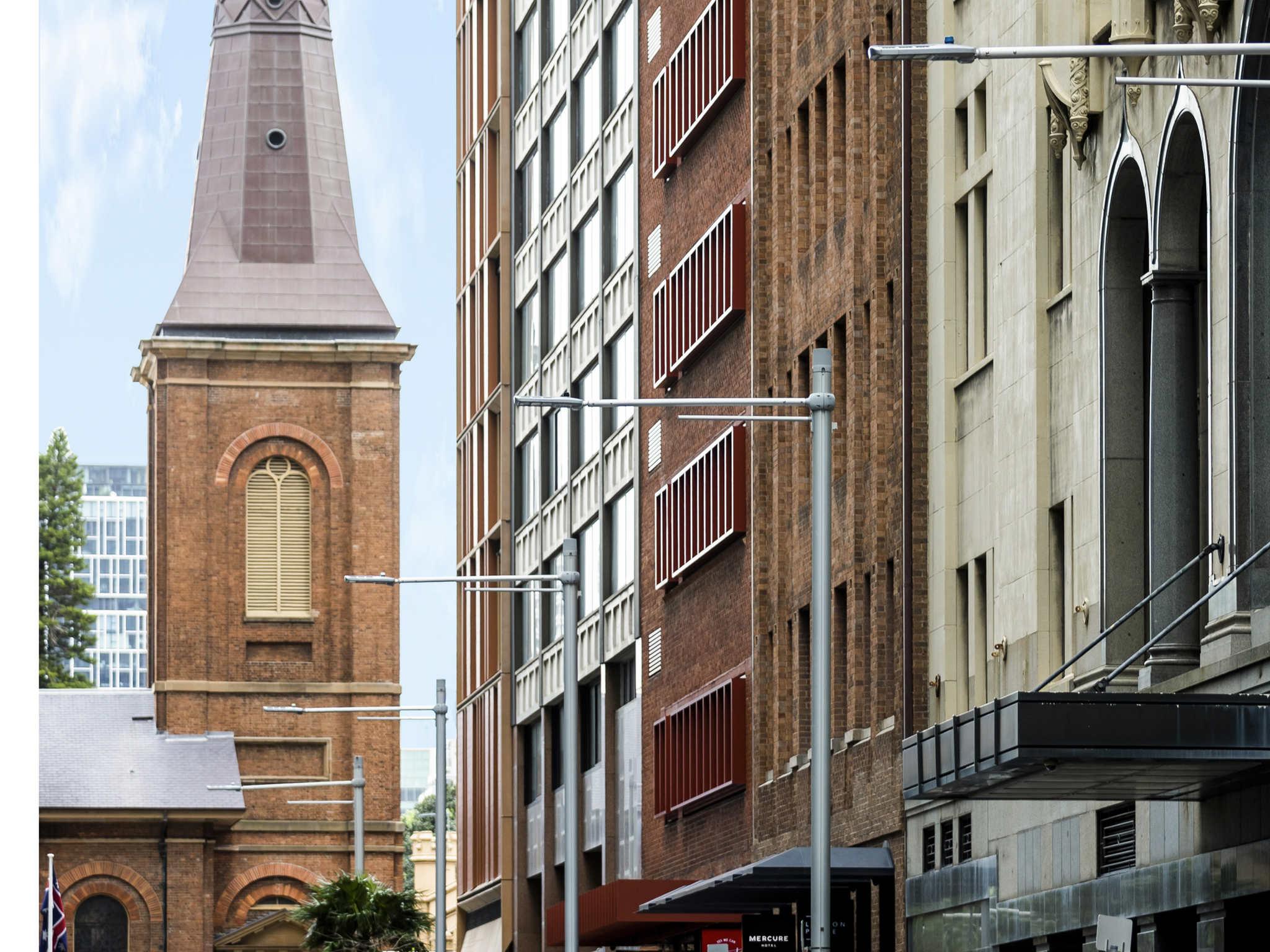 Hotel Mercure Martin Place 4*