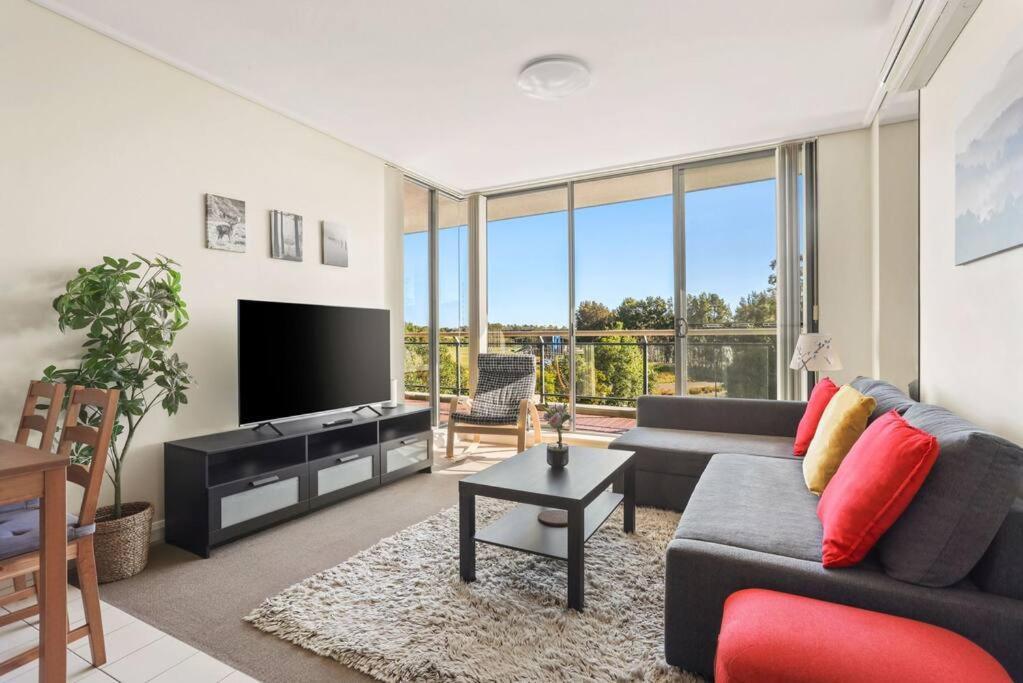 Homebush L Style Two Bedroom Apartment Sydney