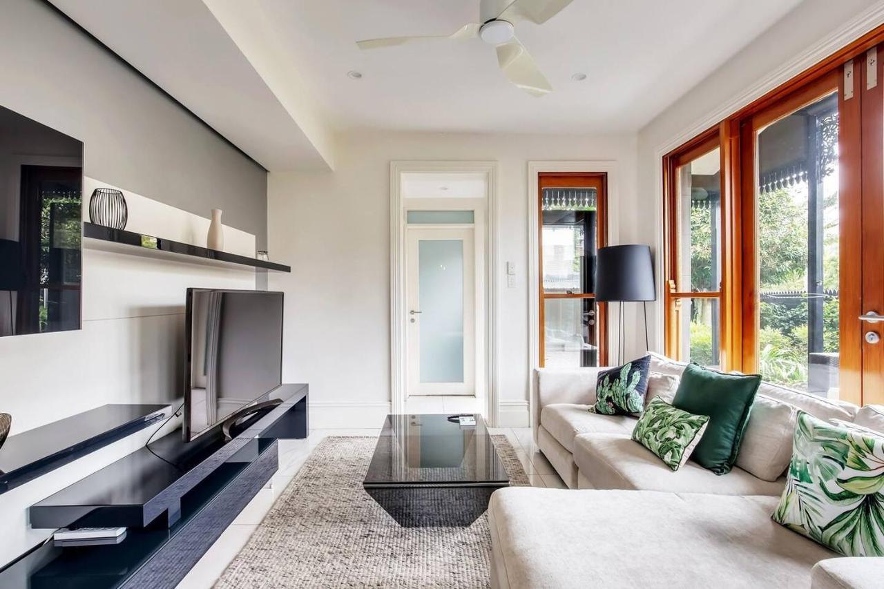 Holiday home Refined Paddington Corner Terrace With Parking Sydney