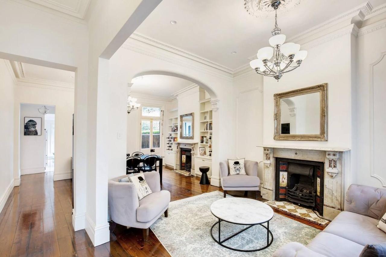 Refined Paddington Corner Terrace With Parking * Sydney