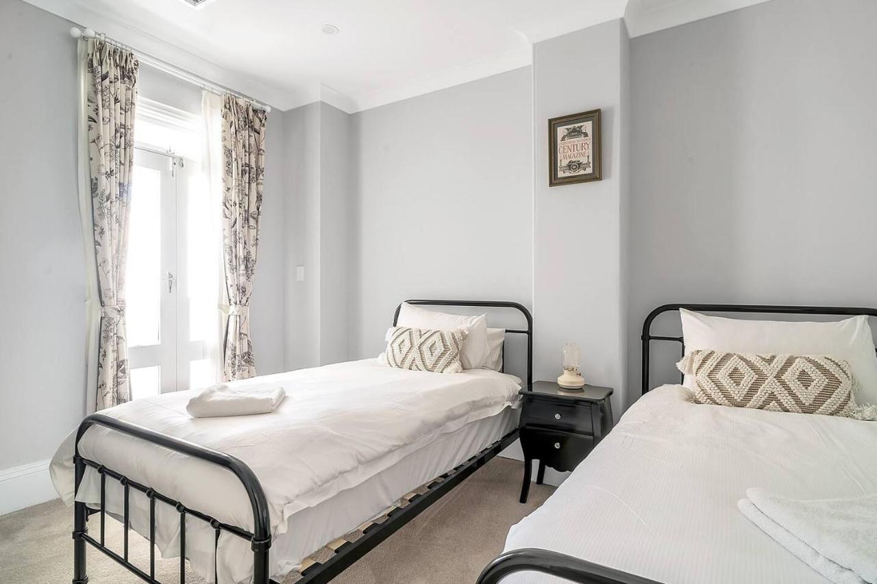 Kerridge Terrace - Old World Inner Charm Holiday home Sydney