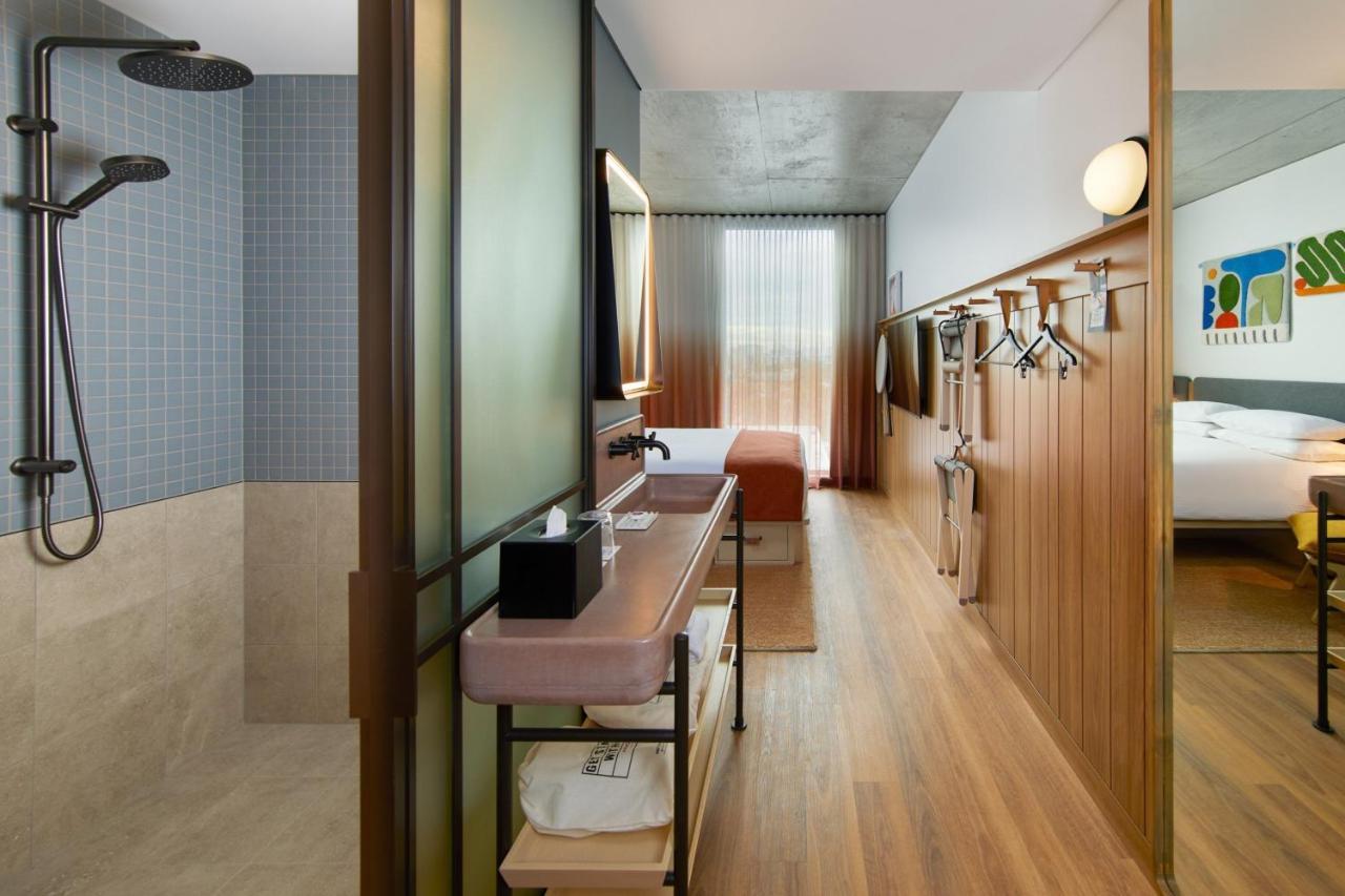 Hotel Moxy Airport Sydney