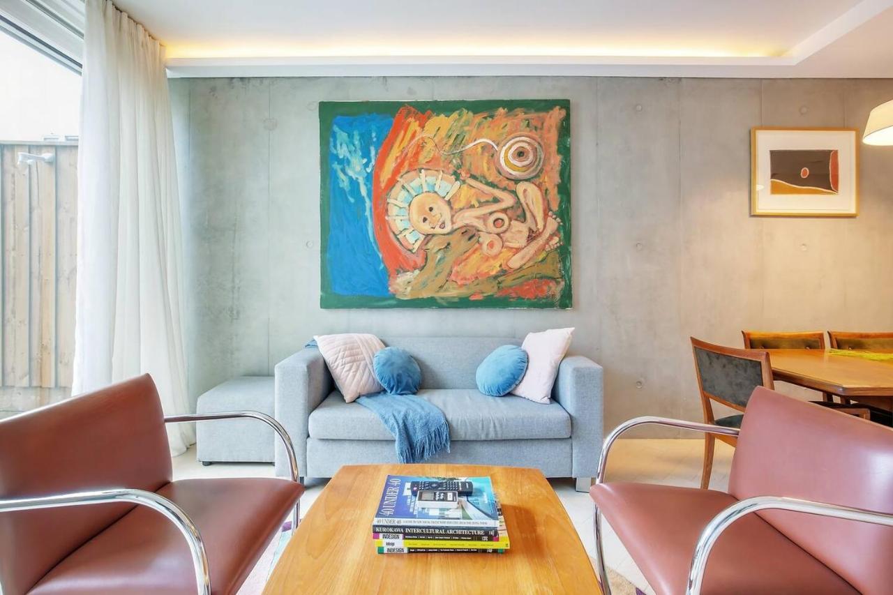 'the Fern' Split-level Eco Luxury With Lush Courtyard * Sydney