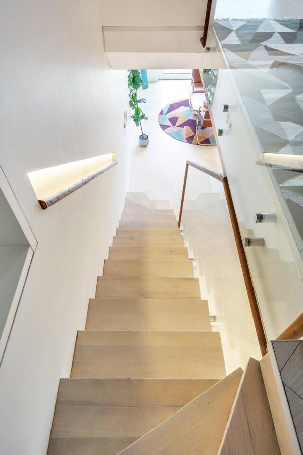 'the Fern' Split-level Eco Luxury With Lush Courtyard * Sydney