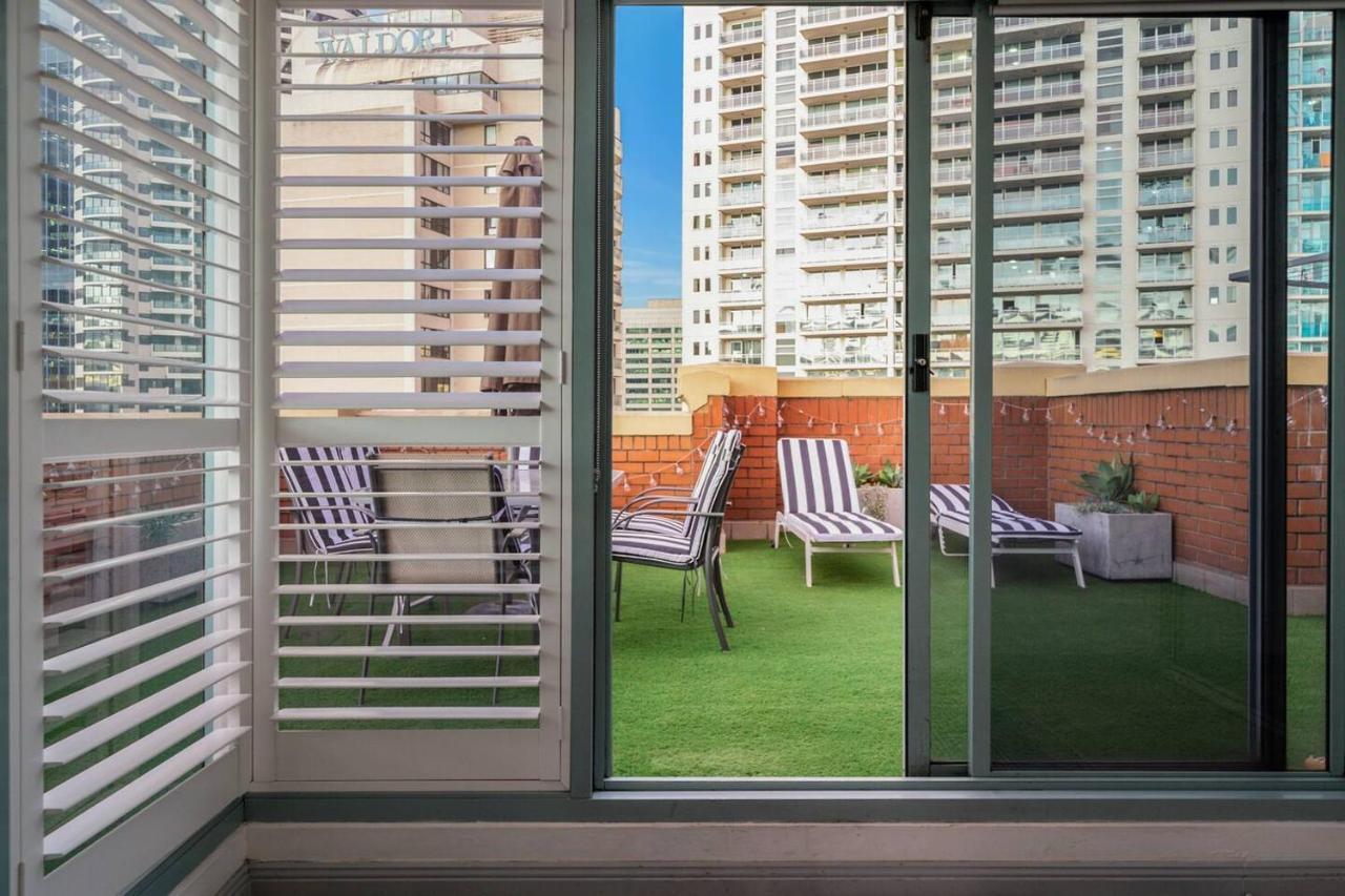Urban Sky Terrace In The Vibrant Heart Of Apartment Sydney