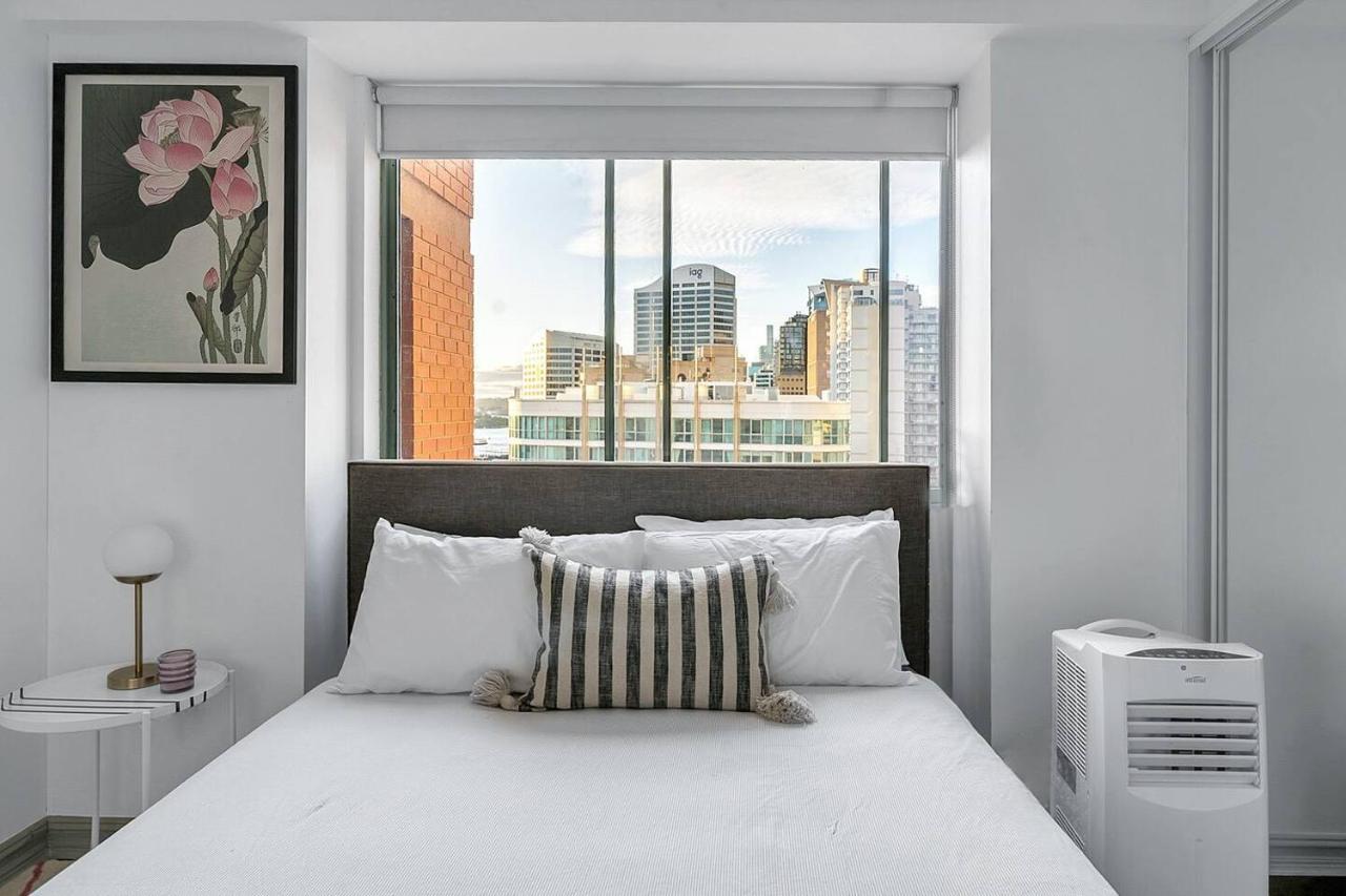 Urban Sky Terrace In The Vibrant Heart Of Apartment Sydney