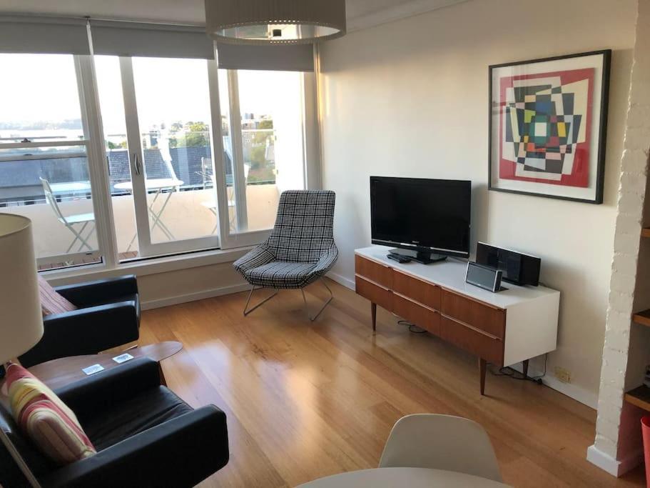 1 Bedroom In Paddington With Beautiful View Apartment