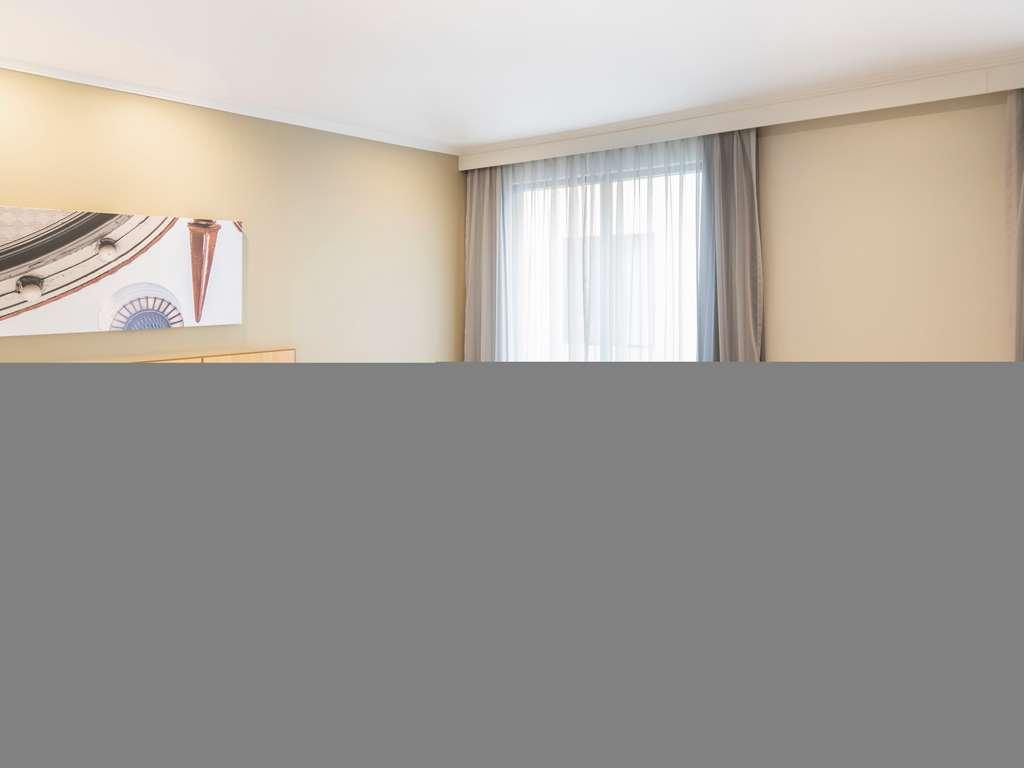 Mercure Martin Place Hotel