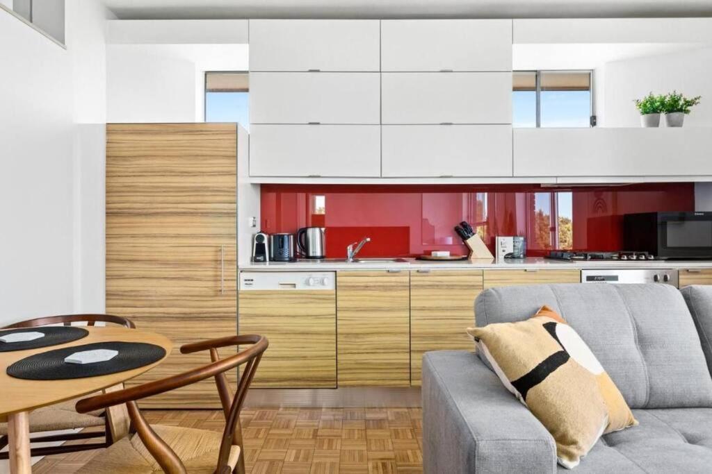 Apartment Stylish 2 Bedroom In Birchgrove Sydney