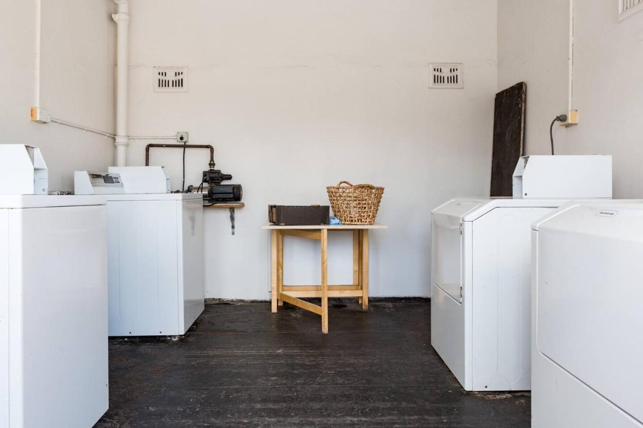 Designer Darlinghurst Studio With Rooftop Views Sydney