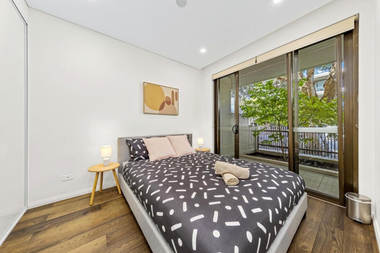 Lovely 1b Apt Near Cbd Apartment