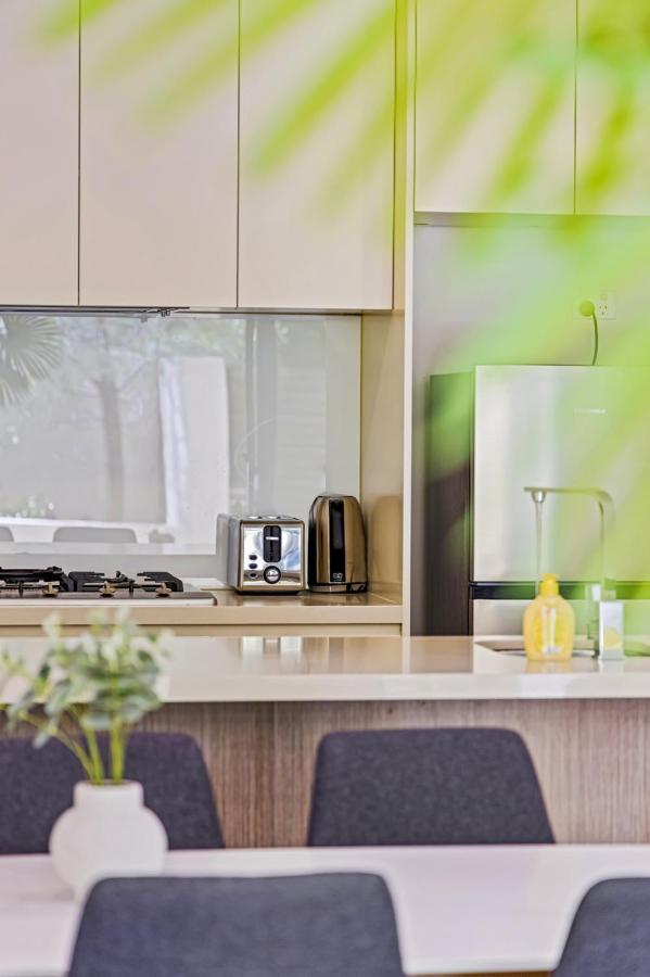 Lovely 1b Apt Near Cbd * Sydney