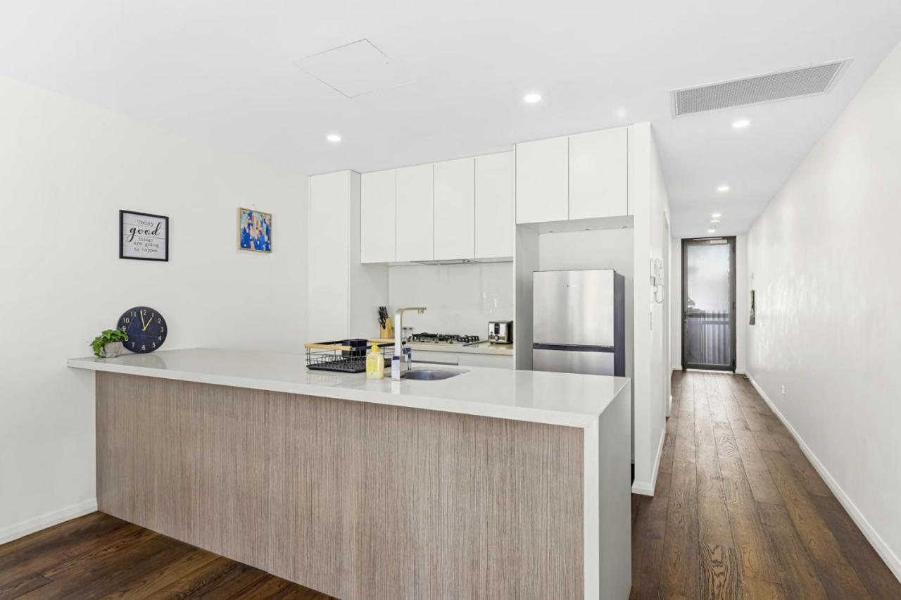Apartment Lovely 1b Apt Near Cbd *