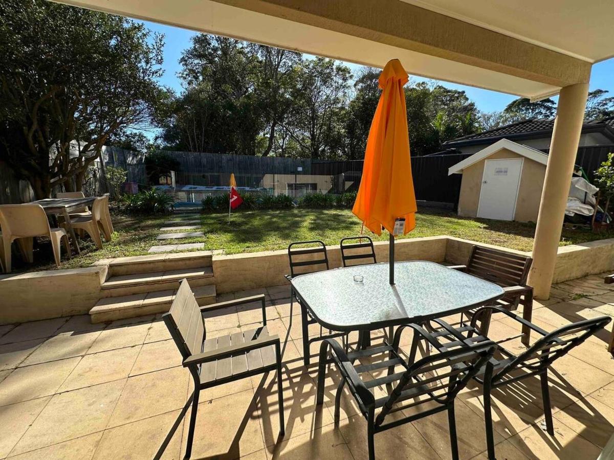 Heated Toilet Seat - Air Conditioning- Hot Tub - Dryer - Electrical Bbq Grill - Pool - Arcade Games At Golden Swan House Sydney