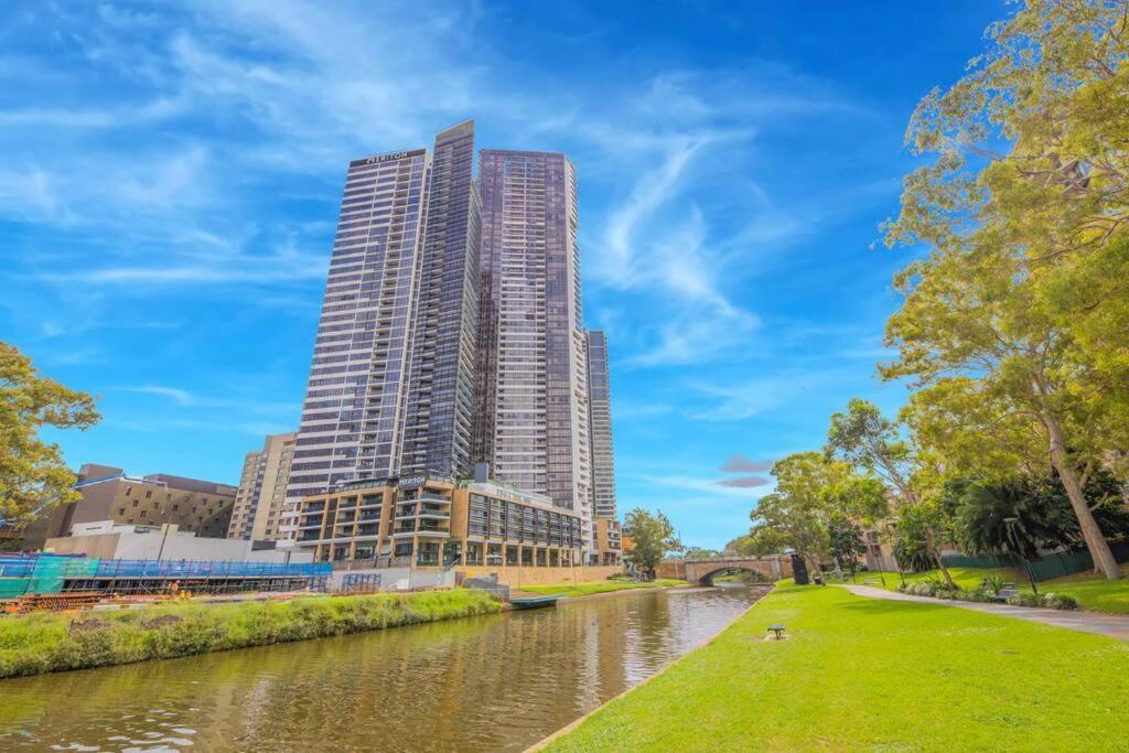 2bedrooms 2bathrooms Oasis In Parramatta W Parking Apartment Sydney