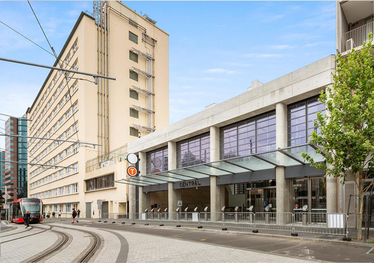 Stylish 1 Bedroom With Balcony And Air-con Sydney