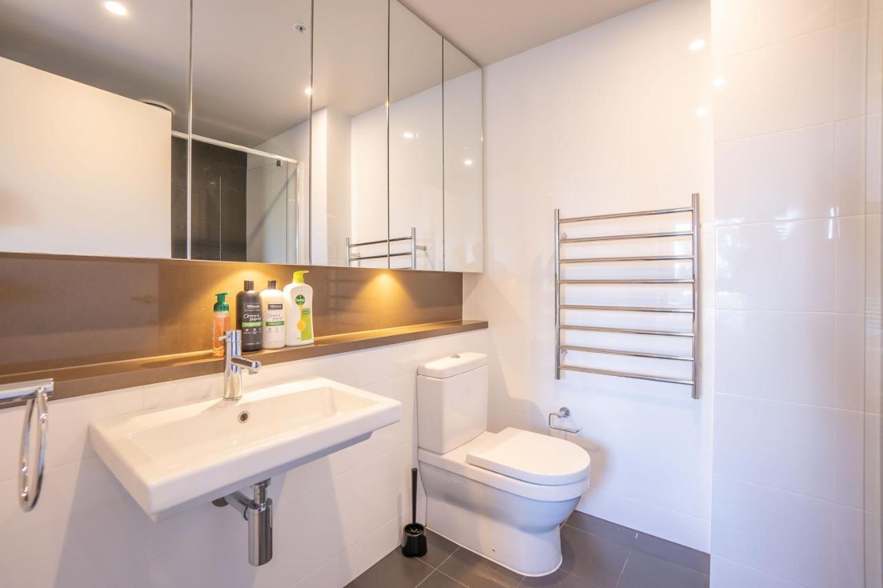 Olympic Park 2 Bedrooms Charm Family Friend Free Parking Apartment Sydney