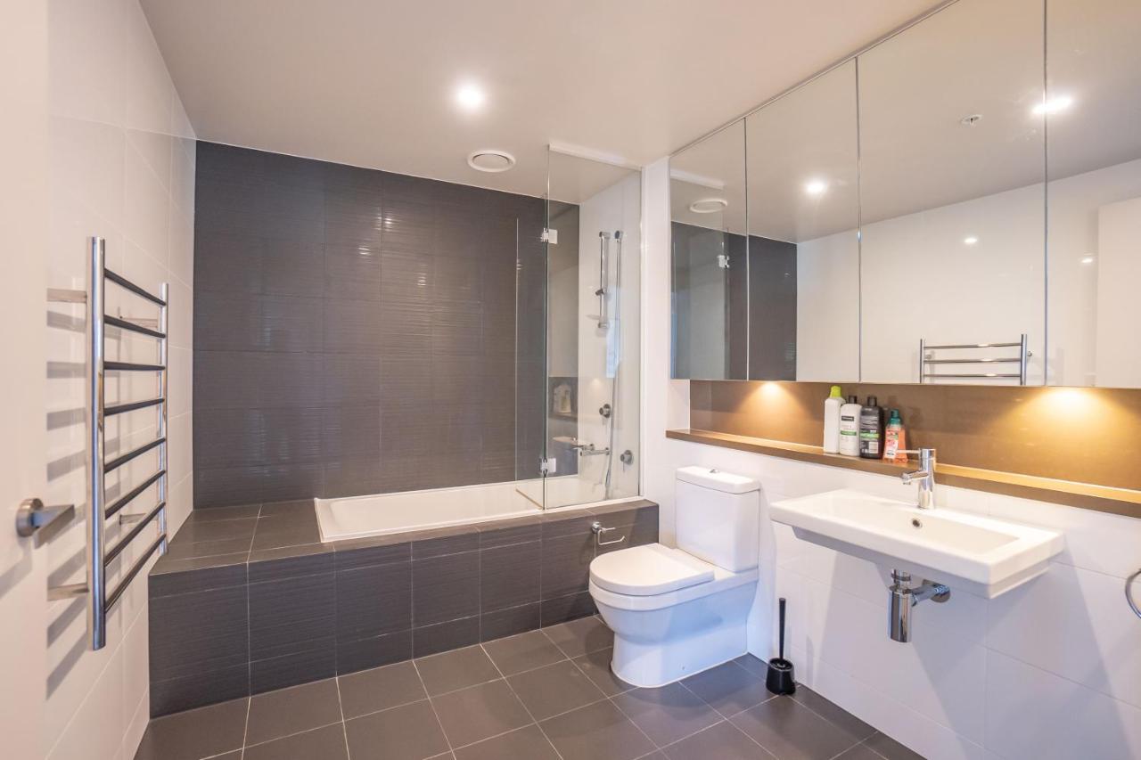 Apartment Olympic Park 2 Bedrooms Charm Family Friend Free Parking Sydney