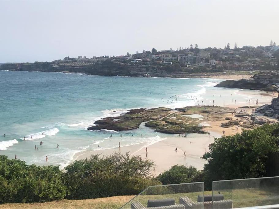 Apartment Tamarama Beachfront On Bondi To Bronte Walk *