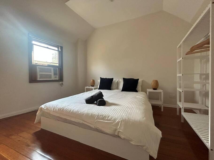2 Bedroom Darling Harbour Farnell *