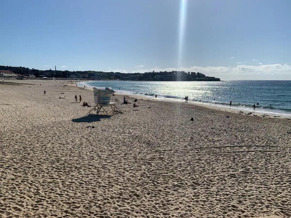 Stunning 2br With Harbour Views In Bondi Junction Apartment