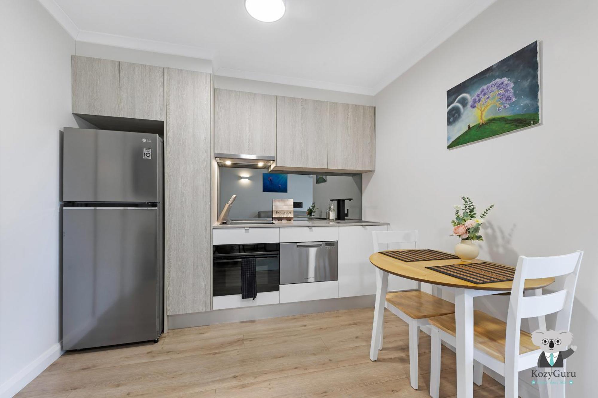 Kozyguru Surry Hills Prime Location Nsh551-42