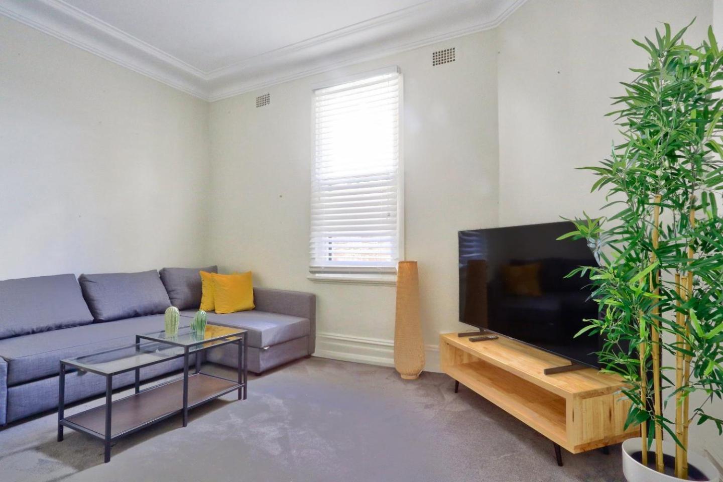 Unique 2 Bedroom Darling Harbour Glebe 2 E-bikes Included Holiday home *