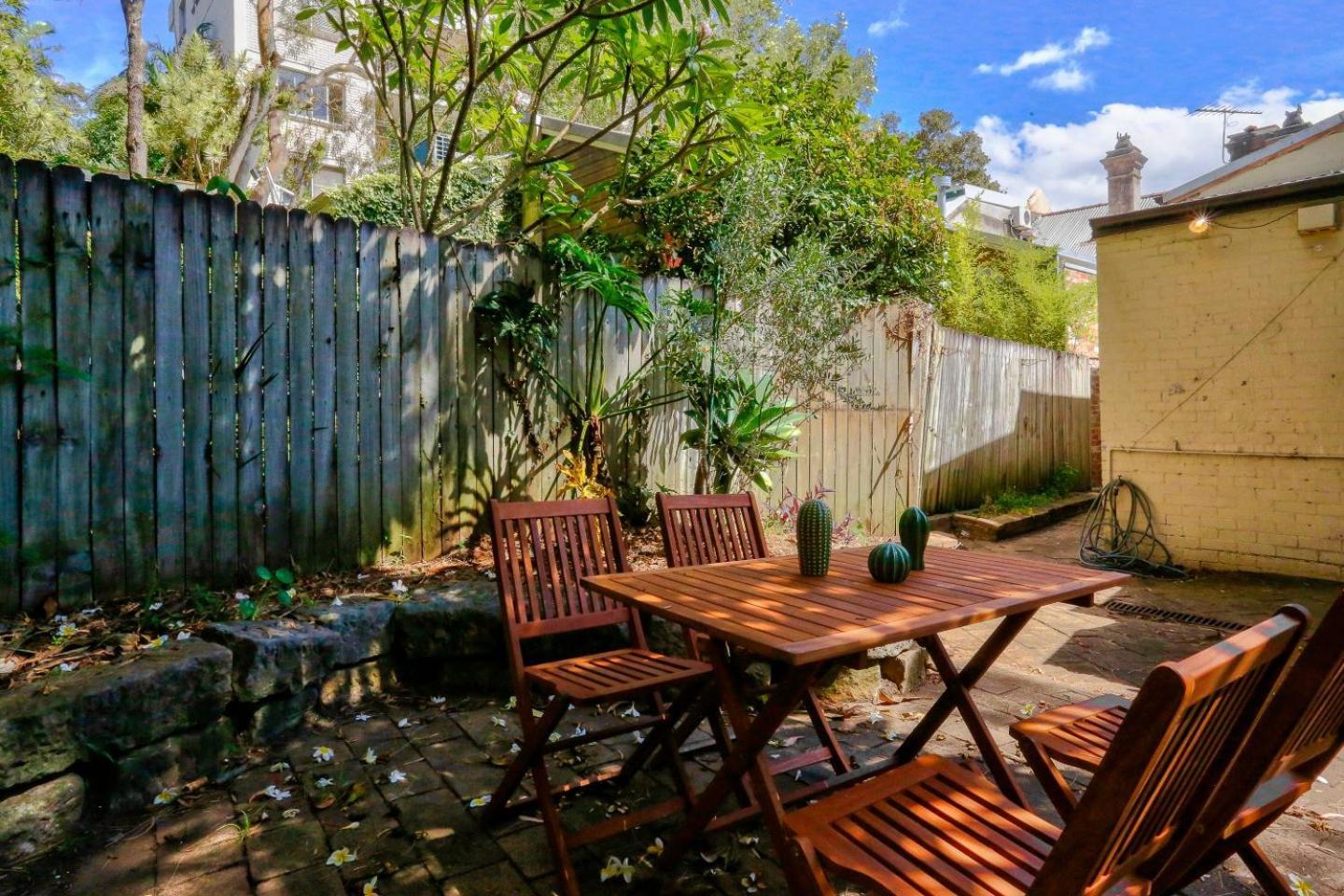 Unique 2 Bedroom Darling Harbour Glebe 2 E-bikes Included * Sydney