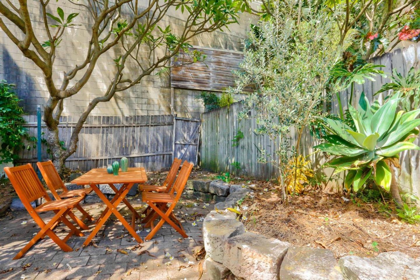 Unique 2 Bedroom Darling Harbour Glebe 2 E-bikes Included Holiday home *