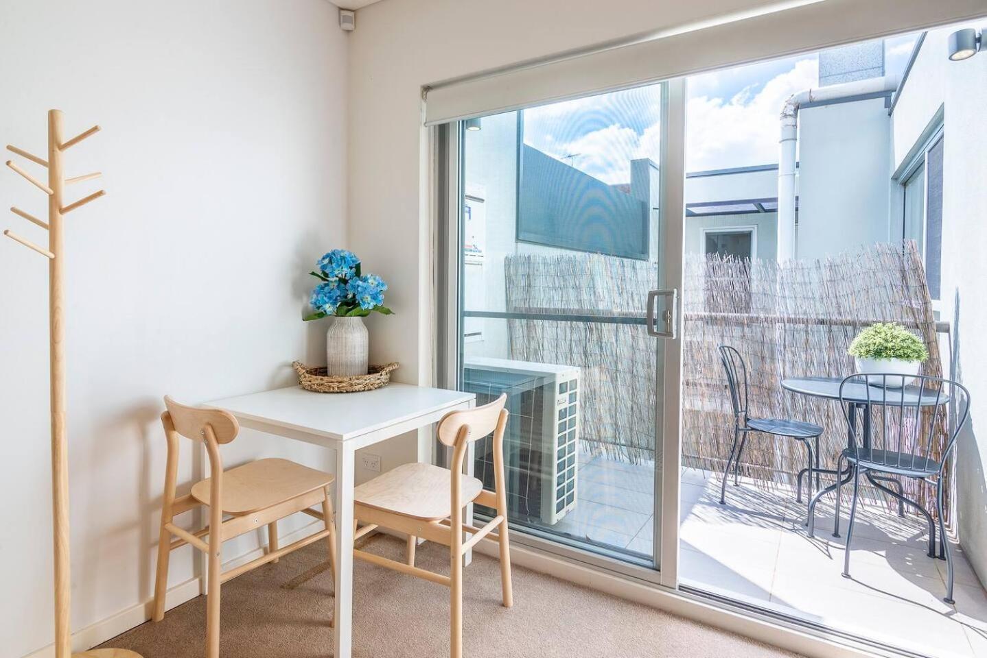 Centrally Located Pyrmont Paradise With Patio *