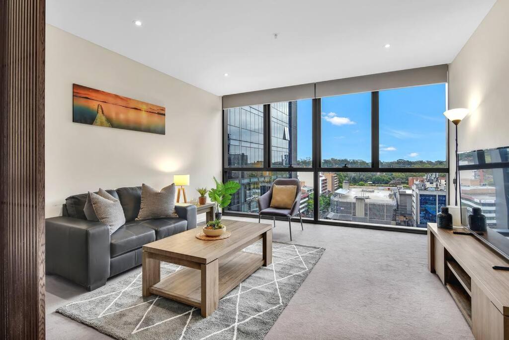 P1027 Apartment Sydney