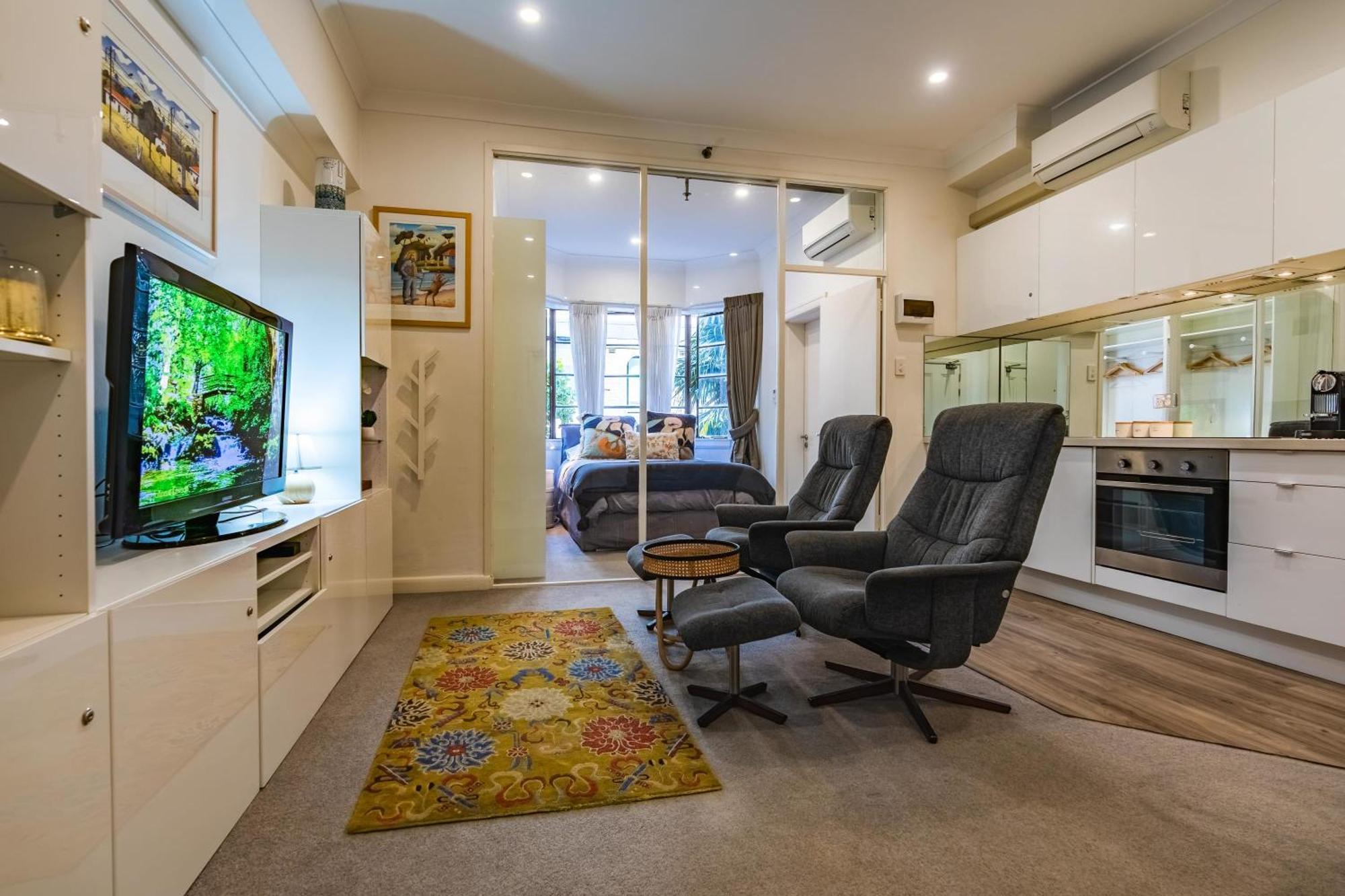 Oversized Potts Point Sydney