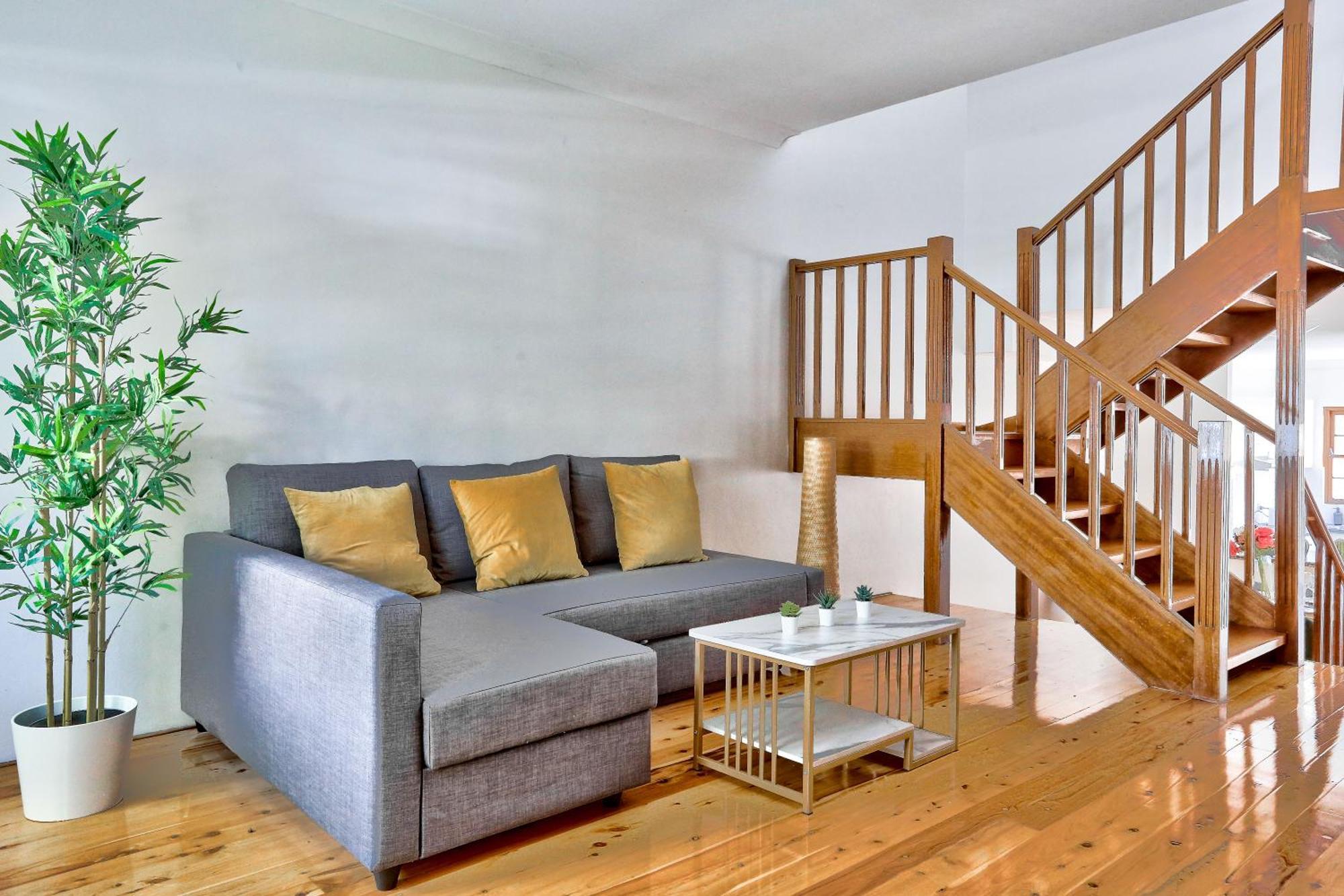 Elegant House Chippendale - Center Holiday home *