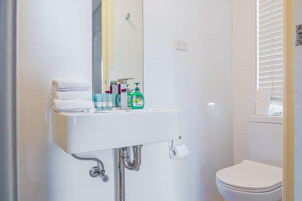 Charming House In Leichhardt *
