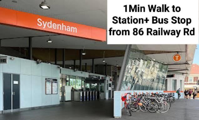 Homestay Beautiful Queen 1min Walk To Station With 60inch Tv Sydney
