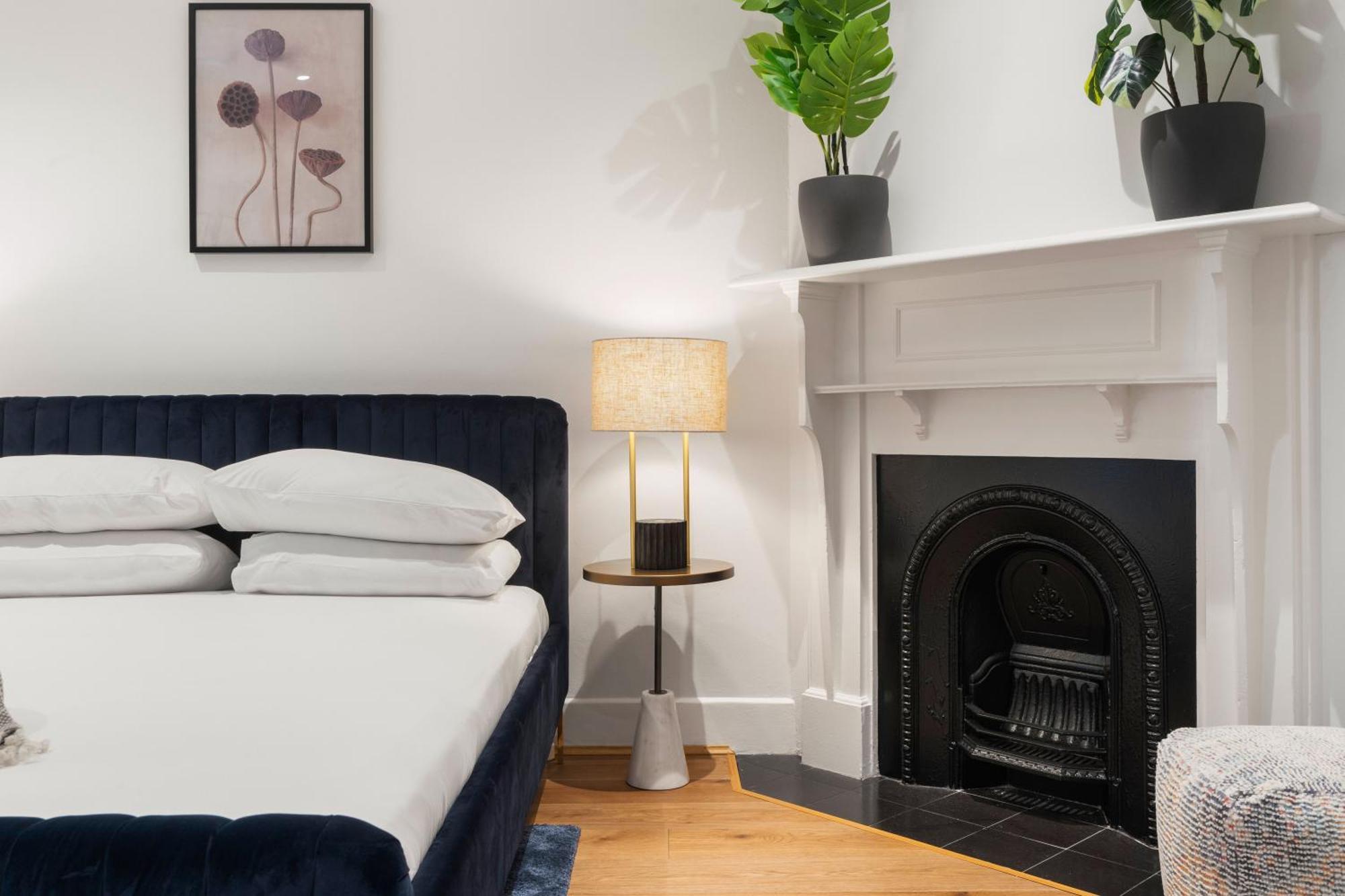 Stunning Terraced Near The Opera House Apartment *