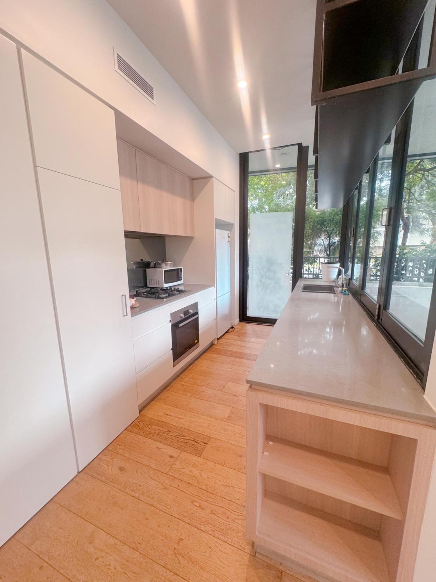 Modern 2b2b Close City Apartment