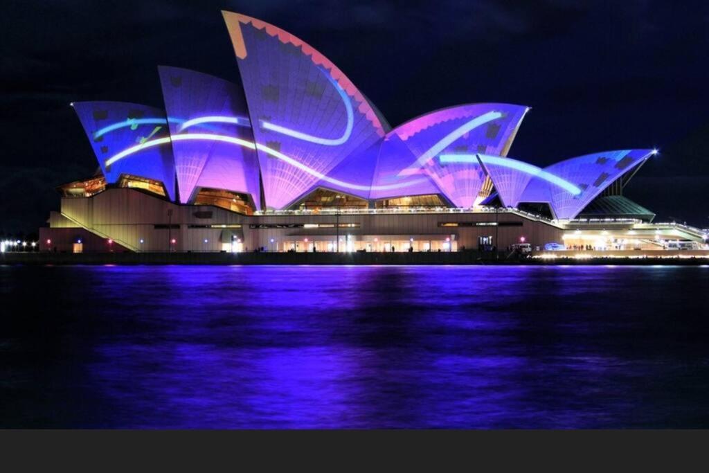 Warehouse! Rare!! New Architecturally Designed Masterpiece!! Locat! Massive! Private Rooftop Garden W Panoramic Views!!! Sydney