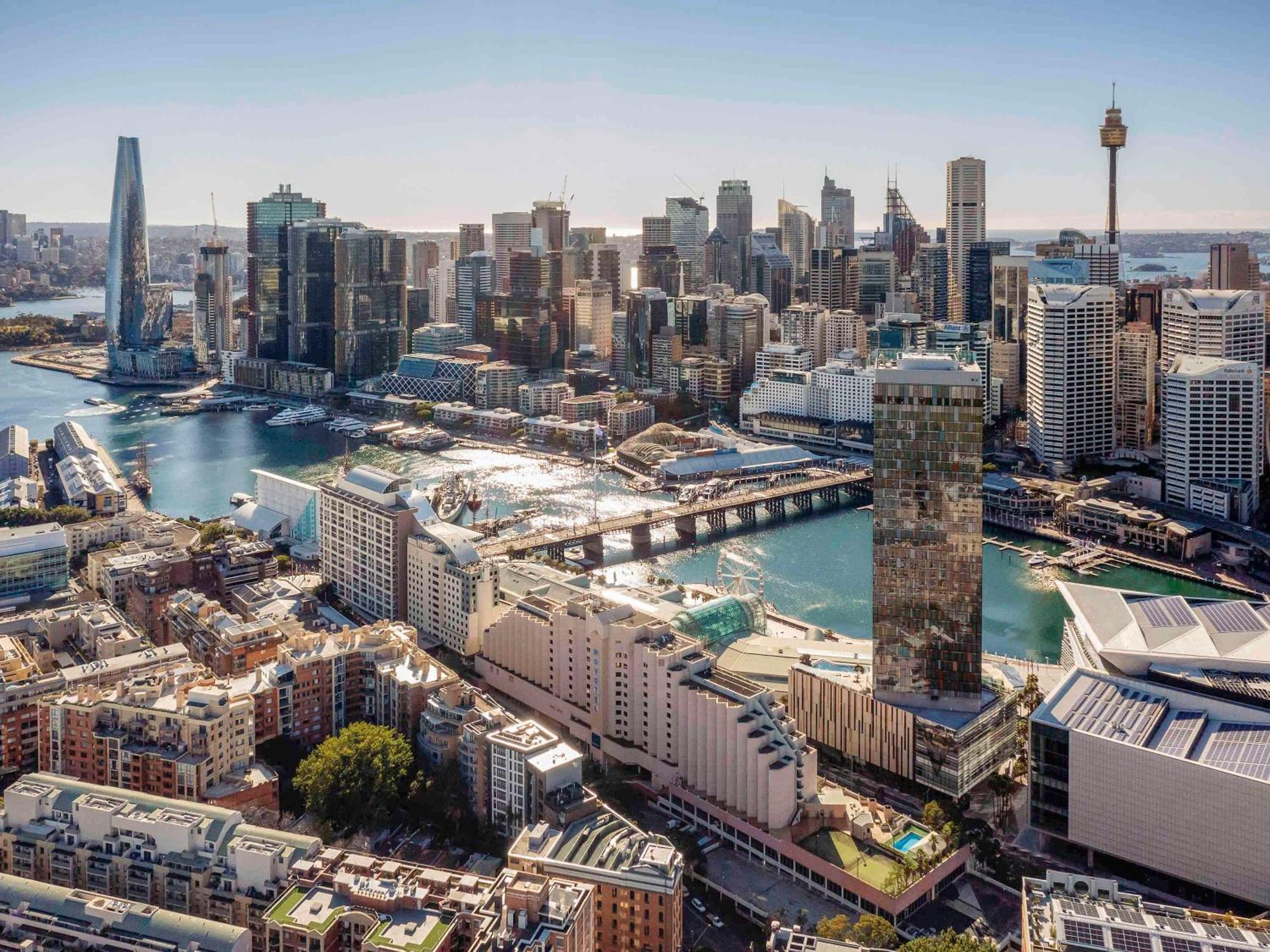 Hotel Ibis Darling Harbour 3*