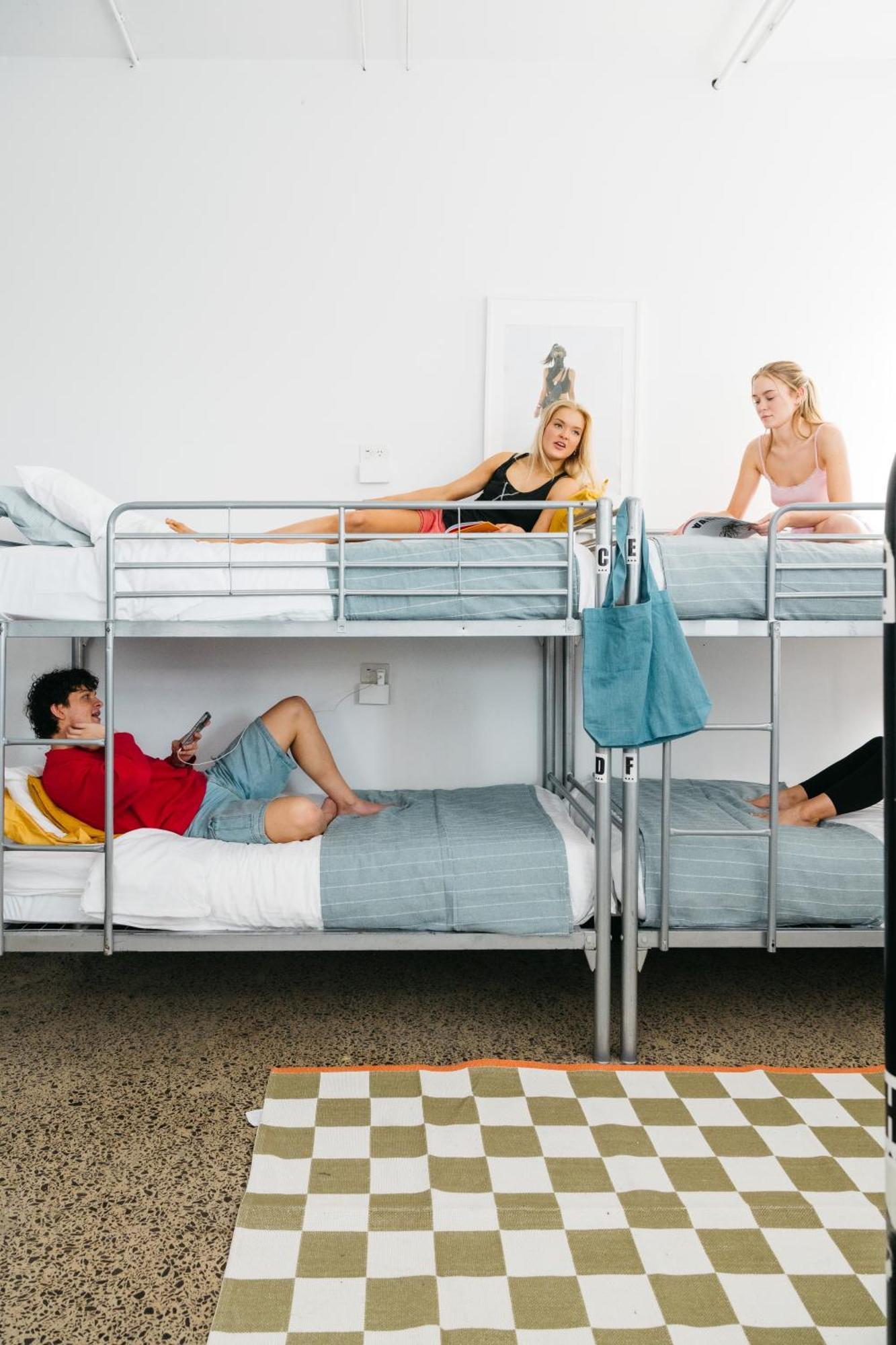 Hostel The Lansdowne