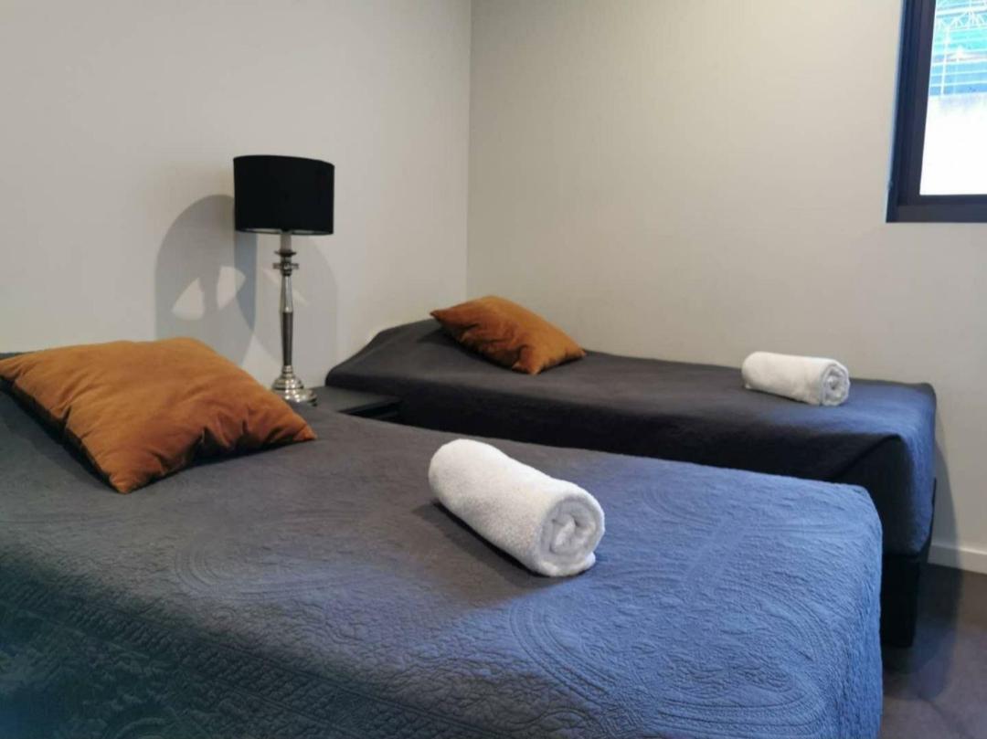 Orange Cbd Apartment Sydney